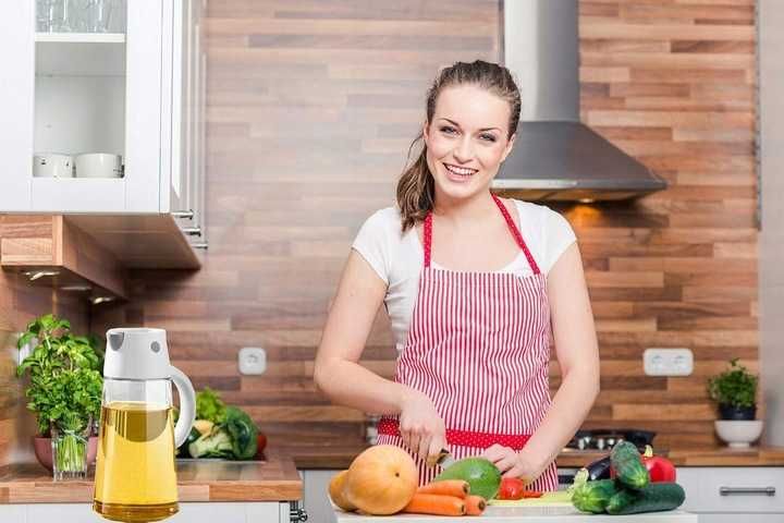 Butelka Dozownik Oleju Oliwy 550ml Automatyczne Otwieranie Zamykanie