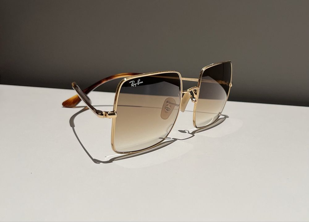 Óculos de sol Ray Ban como novos modelo super atual