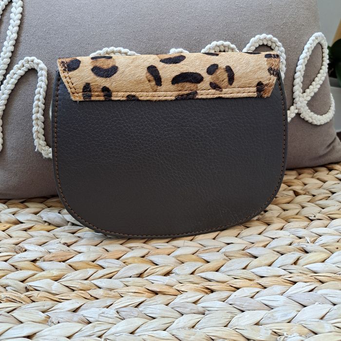 Mala em pele animal print