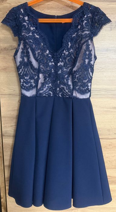 Suknia granatowa marki Bicotone