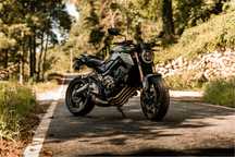 Honda CB650R [limitado livrete]