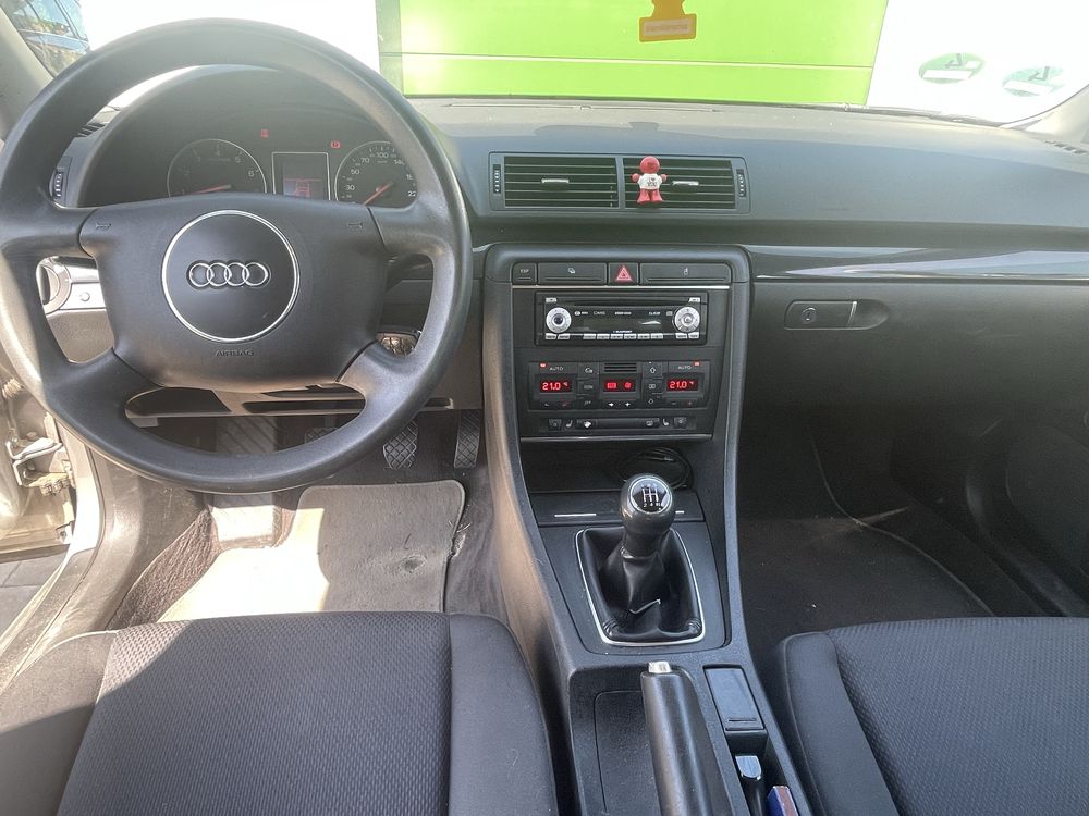 Audi A4 1.6 MPI 200 tyś km-sewisowany