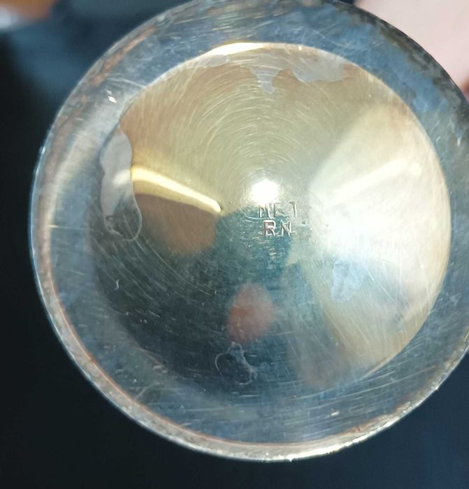 Metalowe kieliszki Hefra z tacą do likieru z PRL