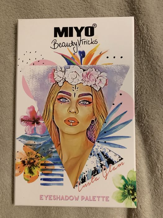 Miyo x beautyvtricks paleta cieni