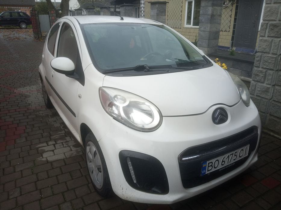 Продам автомобіль Citroen C1