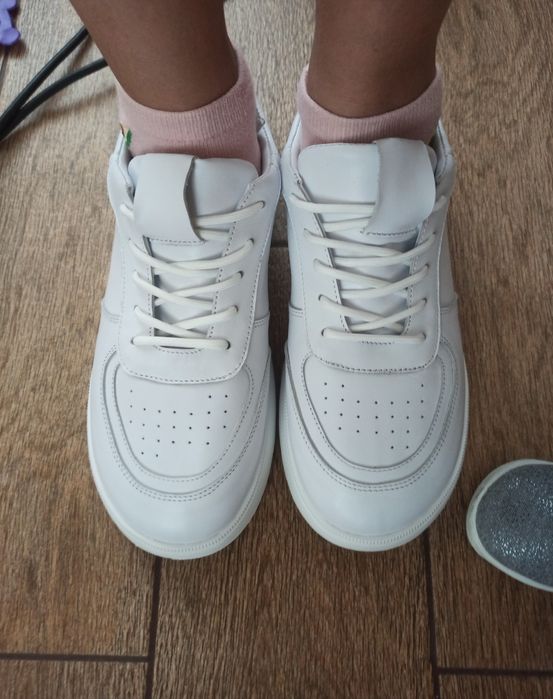 Анатомічні шкіряні кеди, кросівки на широку ногу розмір 42, 43