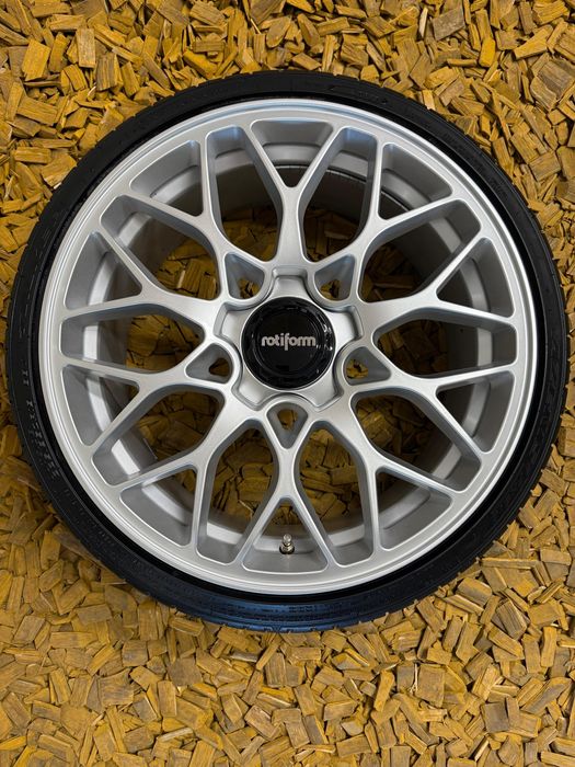 Felgi koła 19 cali Rotiform letnie 5mm 5x112 vw audi skoda seat a4 a6