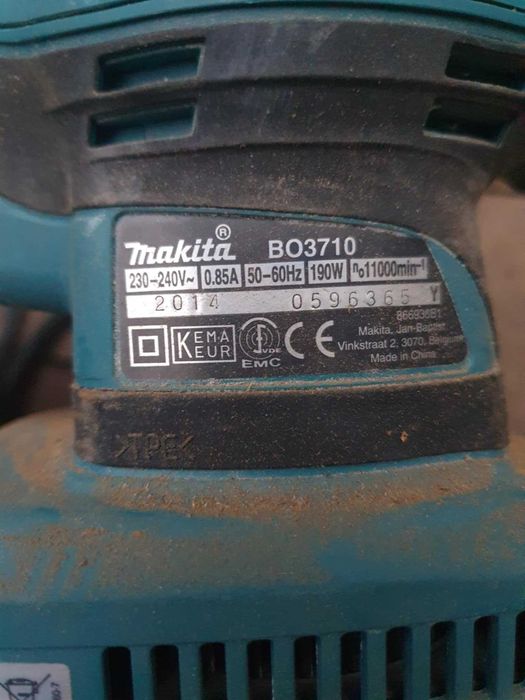 Szlifierka oscylacyjna 190W 5-biegów Makita BO3711 w pelni sprawna