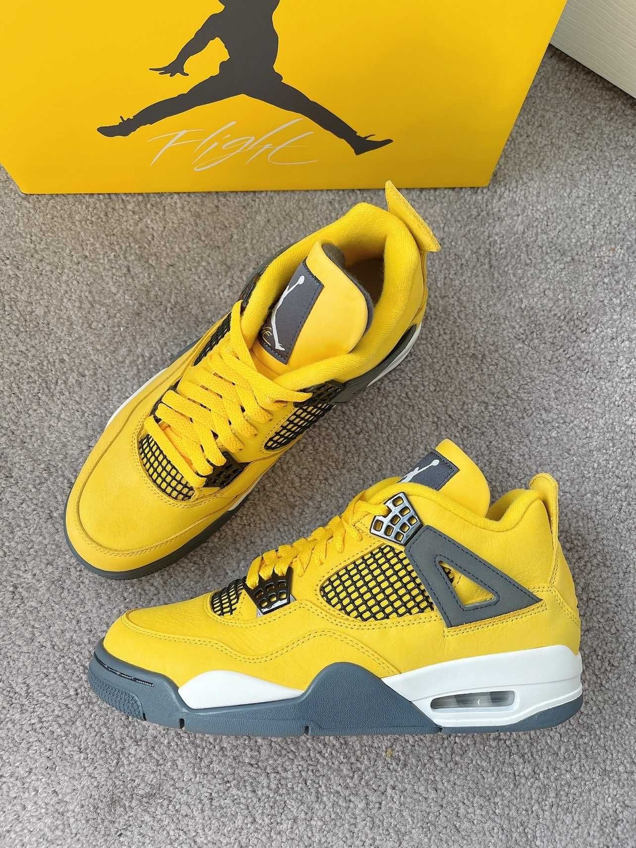 Jordan4Air4RetroLightning UnisexTrampki R.37.5