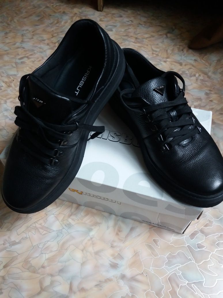 Туфли мужские черные 43 размер