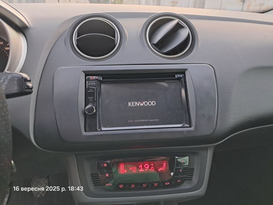 Продам Seat ibiza 1.2TDI