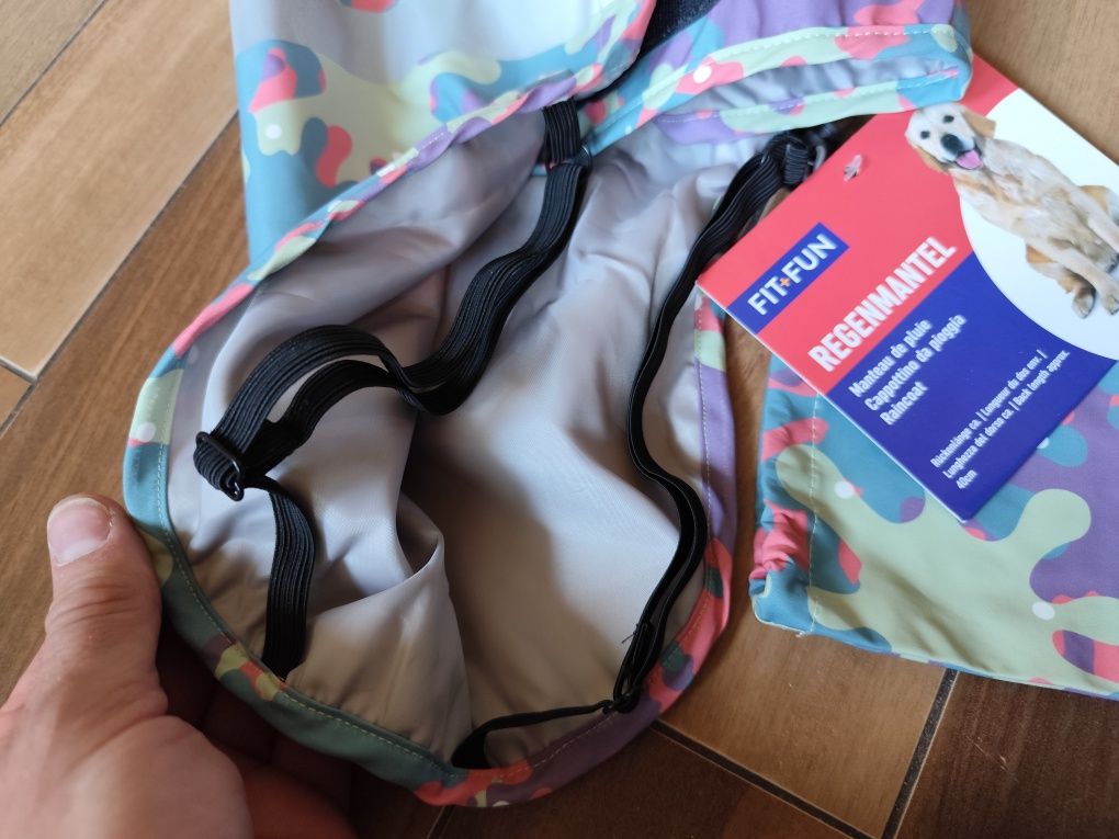 Płaszcz przeciwdeszczowy dla psa - długość karku 40 cm