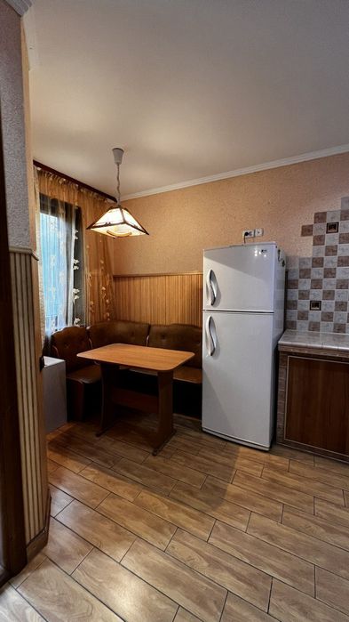 Здається двох кім квартиру в будинку