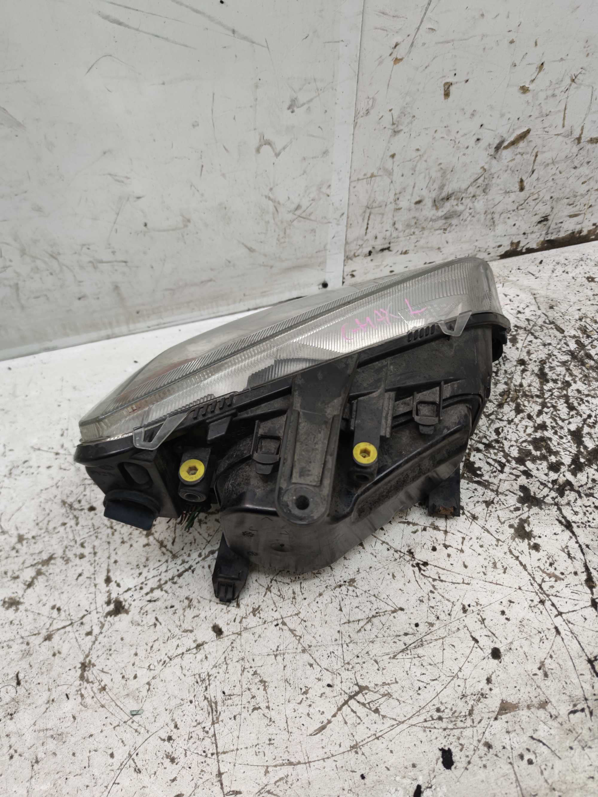 Ford C-Max Lampa Przednia Lewa Lewy Przód LP