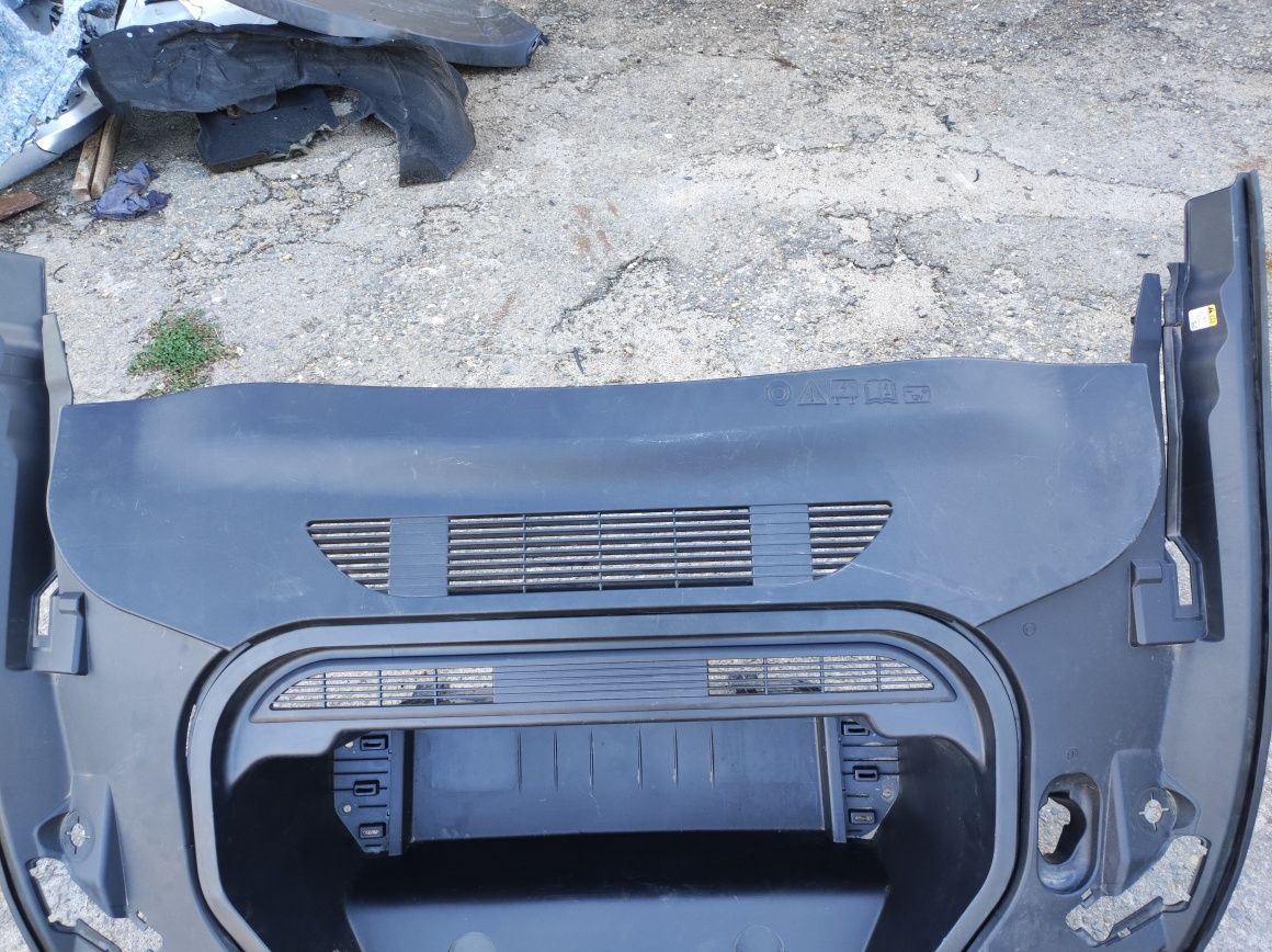 Корито перед в багажник ford Mustang mach-e 2020-23рік