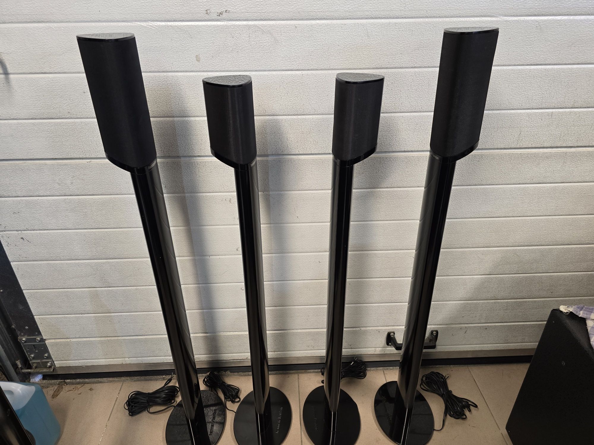 HARMAN KARDON głośniki do kina domowego lub stereo 4.0.