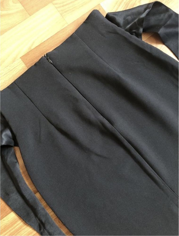 Классическая юбка Zara