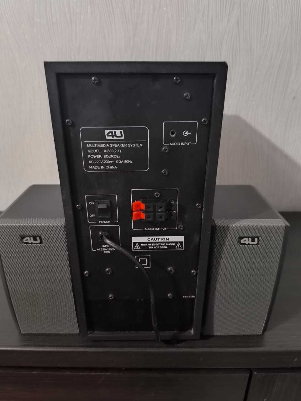 Продам акустику 4u A500 (2.1).
