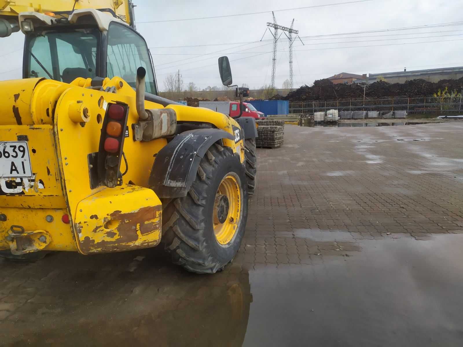 Телескопічний навантажувач JCB 535-140 2008 рік