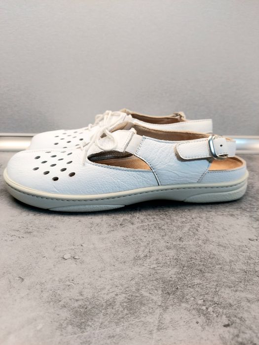Helvesko sandały roz.39 skóra naturalna, białe, ażurowe