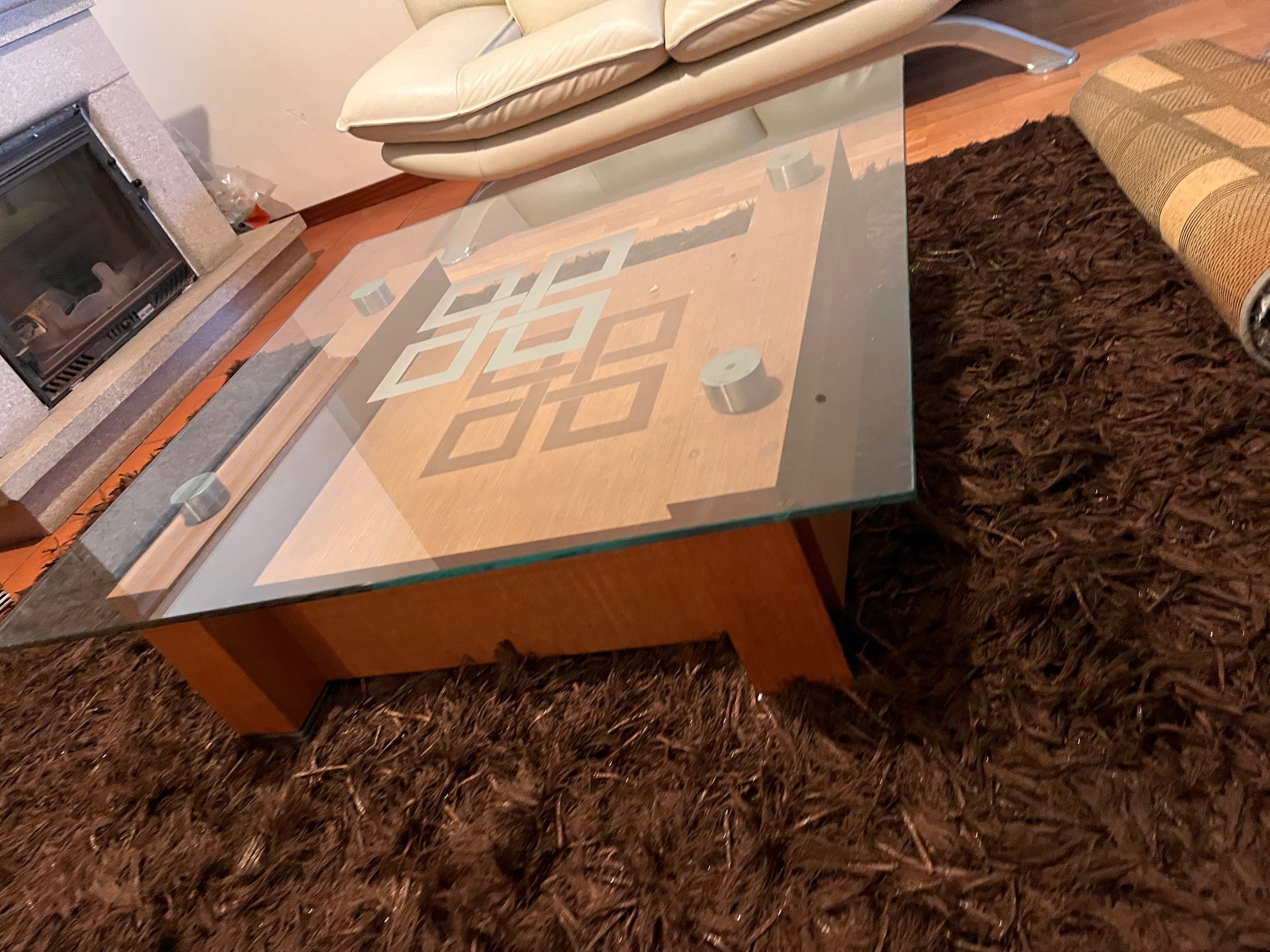 Mesa de Centro em Vidro Temperado e Madeira