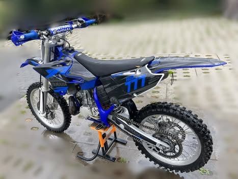 Yamaha YZ 250 „Restyle 2016”