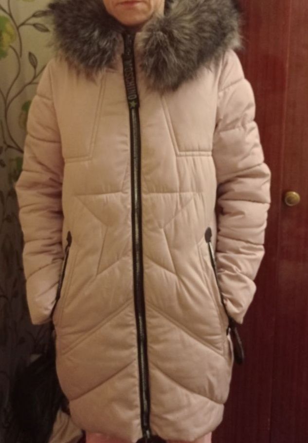 Зимова тепла курточка