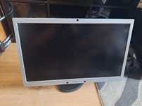 Monitor Philips 24 całe z glosnikami