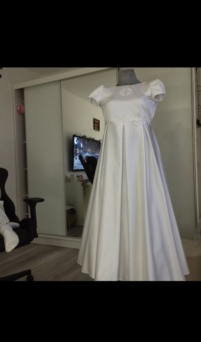 Sprzedam sukienkę komunijną