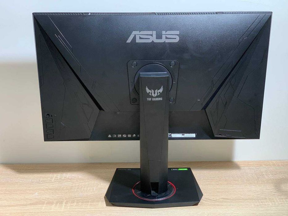 Монітор ігровий Asus VG279QM Black мерехтить при увім.коли холодний"15
