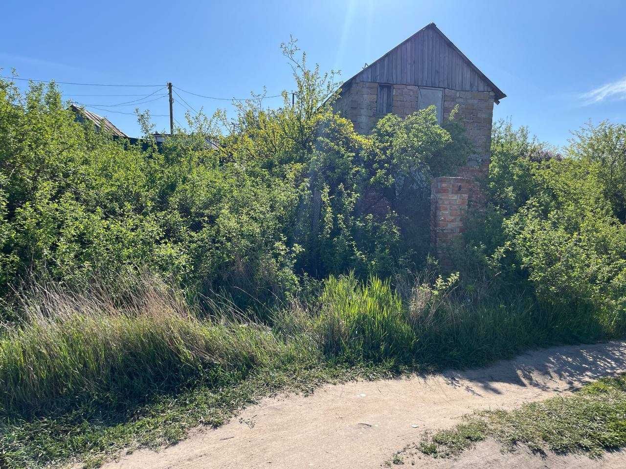 Продам  дачу в живописном месте города у реки