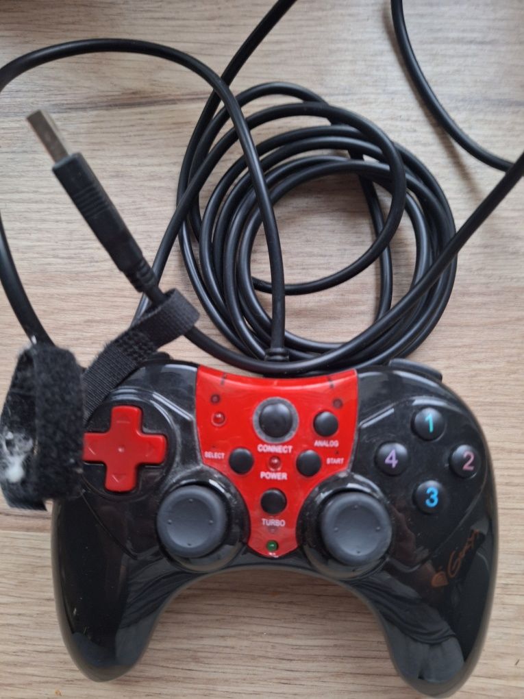 Game pad kontroler PS3 i PC na kabel