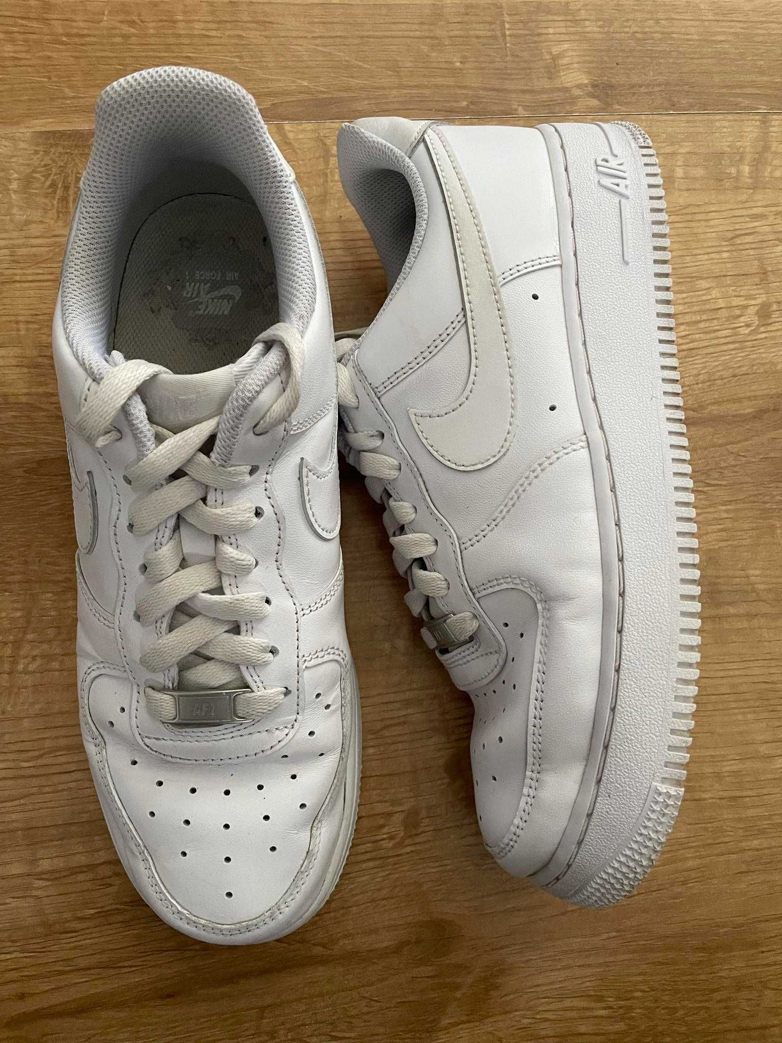 Nike Air Force 1 Low '07 białe CW228 sneakersy buty 40