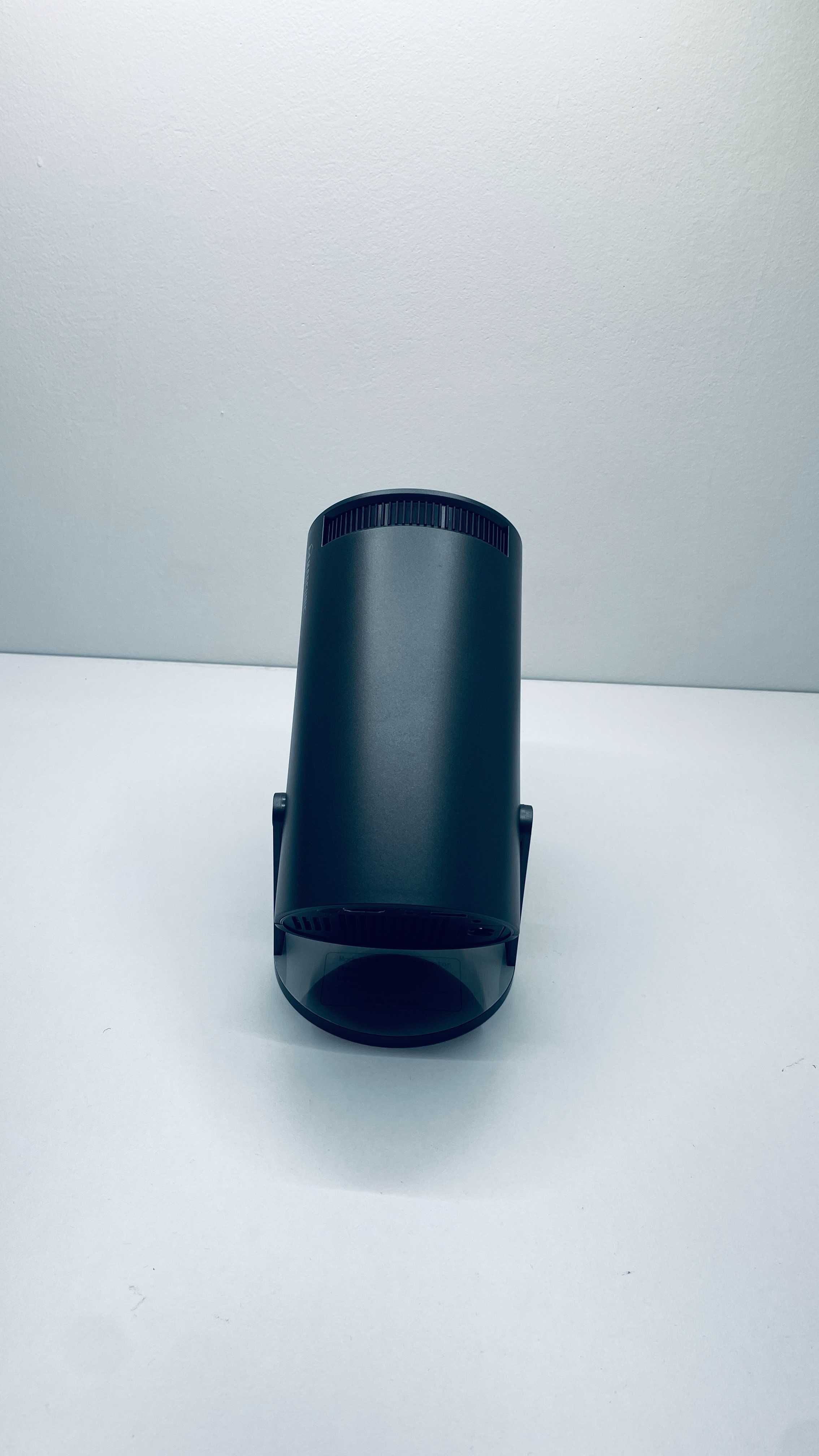 Projektor 4K Magcubic Android 11 WiFi 6 Bluetooth 130" Obrót 360