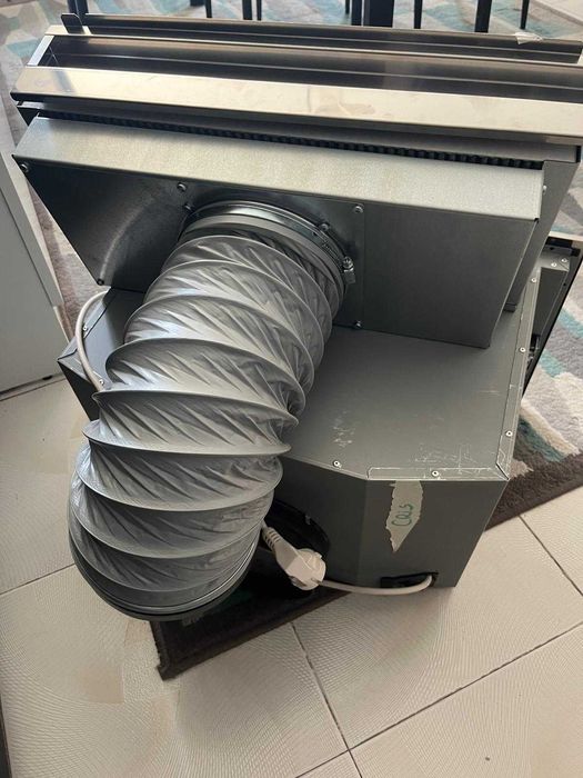 Exaustor para cozinha.