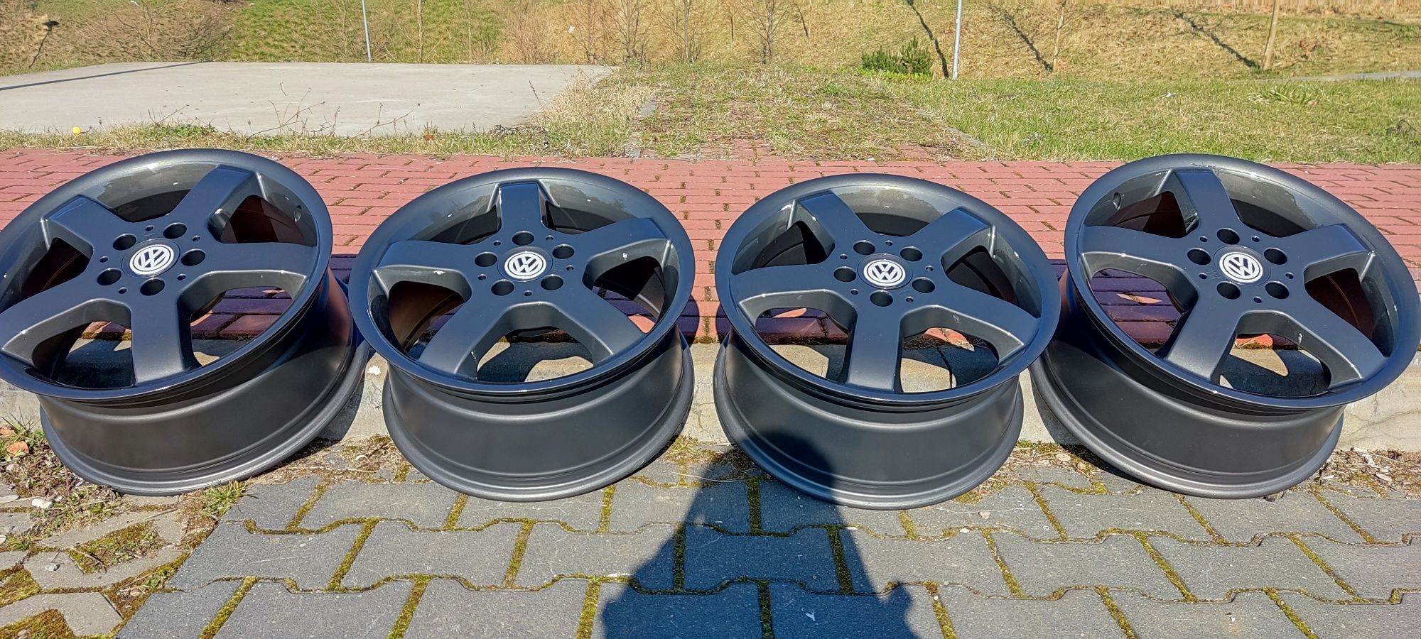 Alufelgi VW 17 5x112  8Jx17H2 ET 42