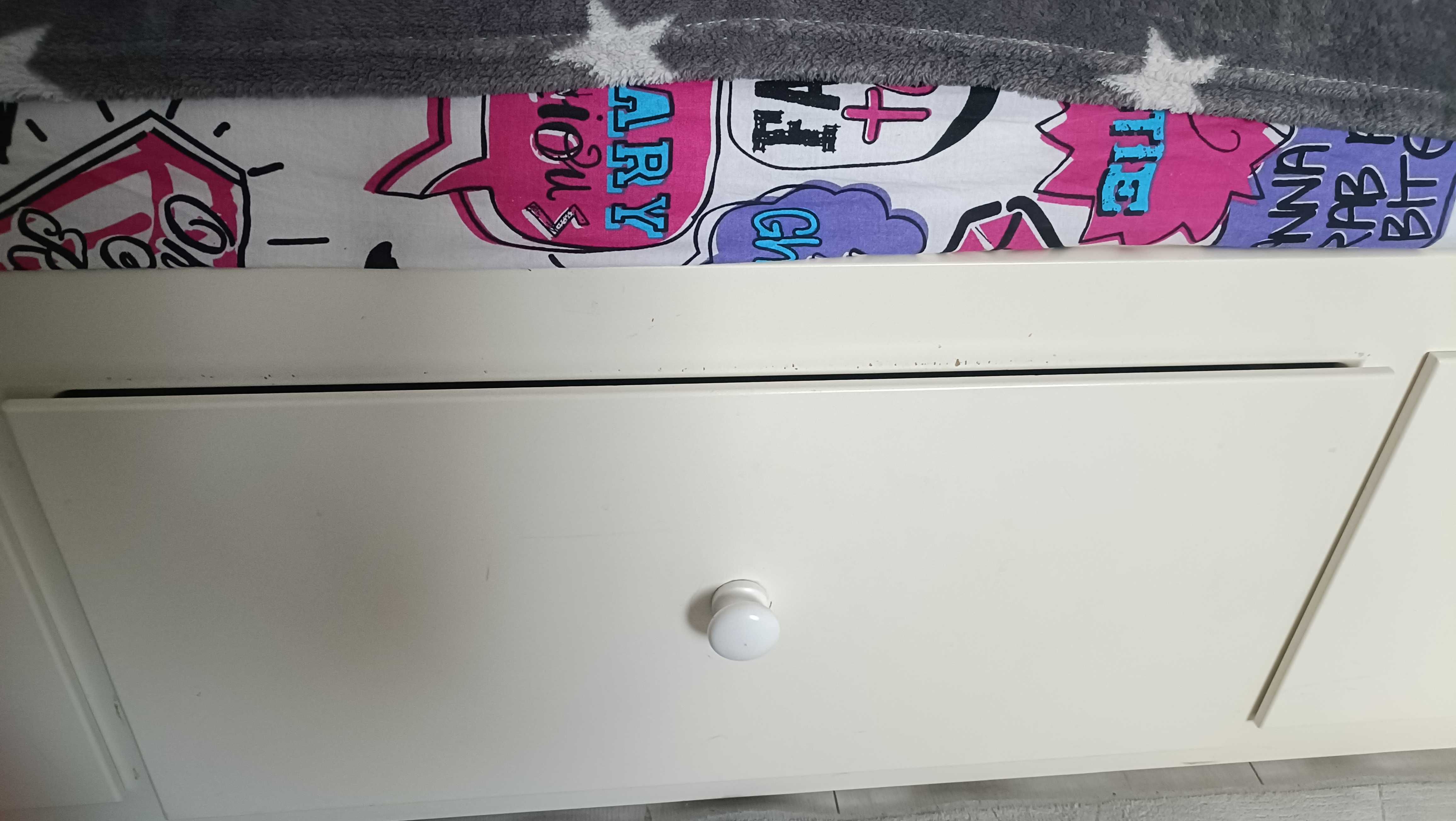 Łóżko Ikea hemnes