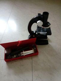 Mikroskop dla dziecka