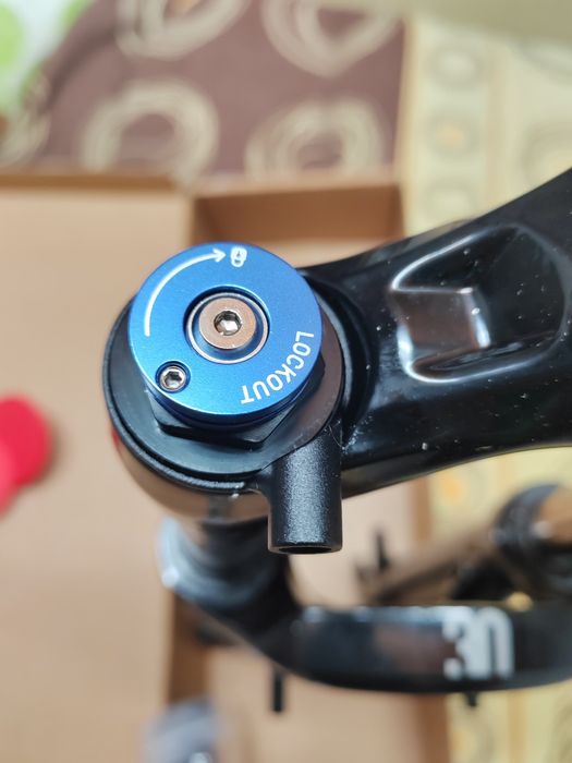 RockShox 30 Silver TK Coil QR 40 mm /100mm  Roda 26"