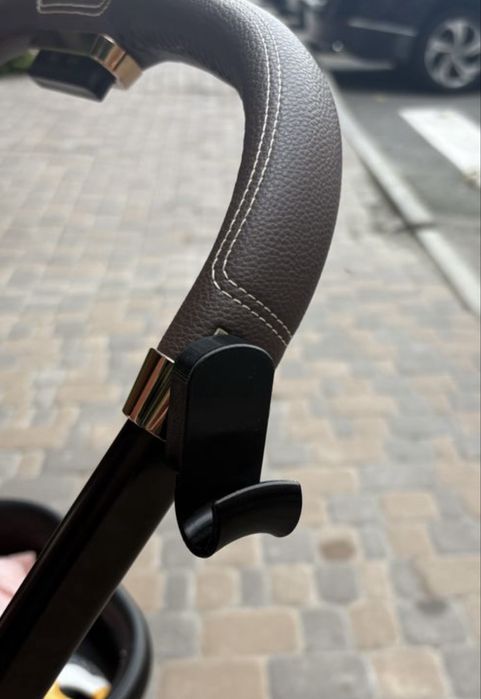 Гачок крючок тримач речей для коляски Cybex