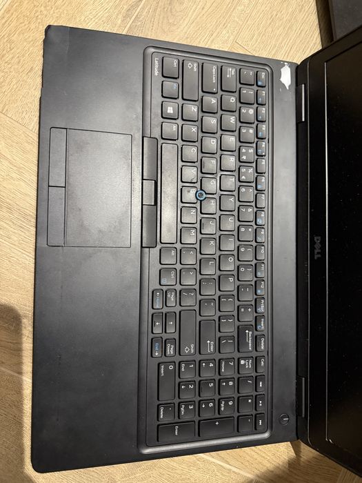Sprzedam dell 5580