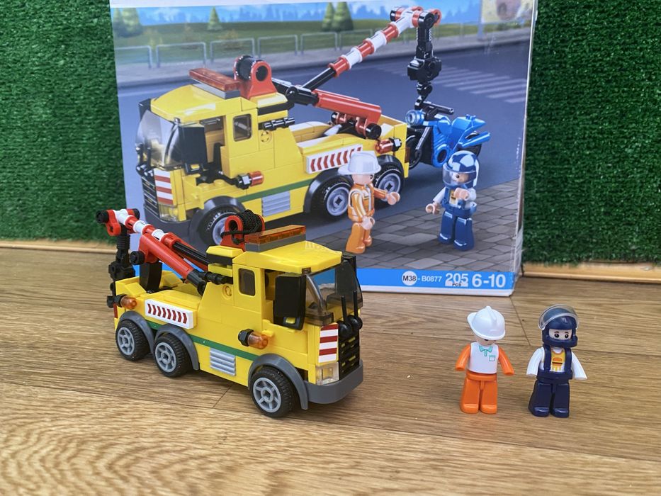 Конструктор SLUBAN TOWN «Евакуатор» M38-B0877