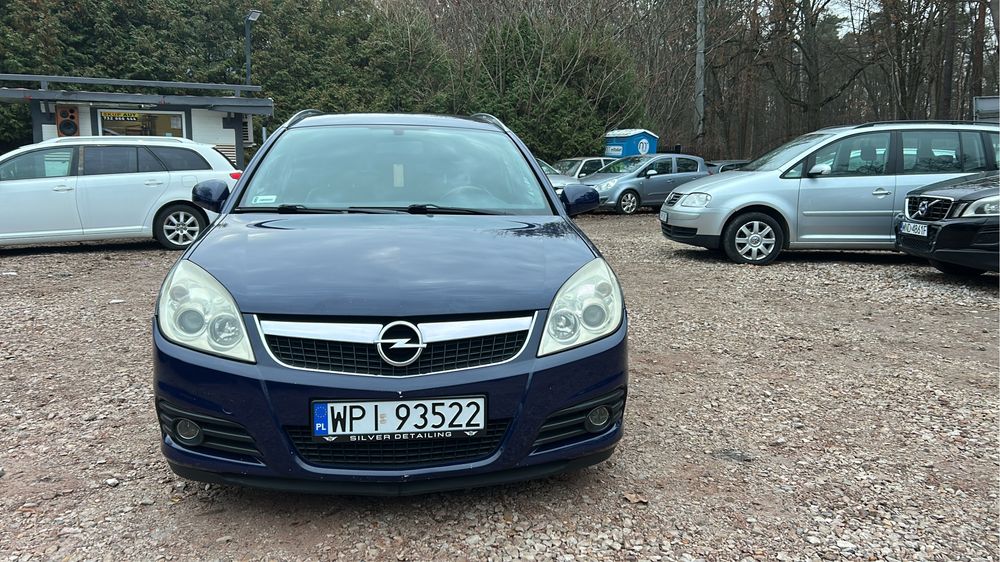 Sprzedam opla vectre 1,9 diesel automat supet stan