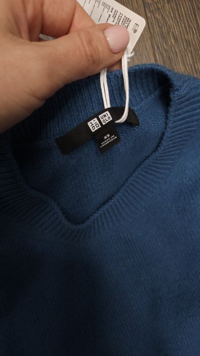 Вовняний джемпер UNIQLO XS
