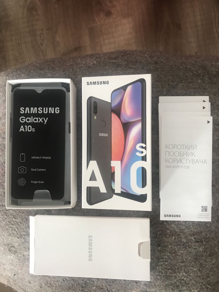 Samsung Galaxy A10s, як новий, все в ідеальному стані!