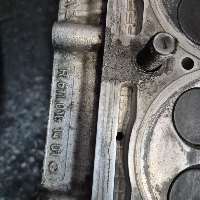 Головка блока гбц Мерседес спринтер 2.2 om601  віто 638 vito Mercedes