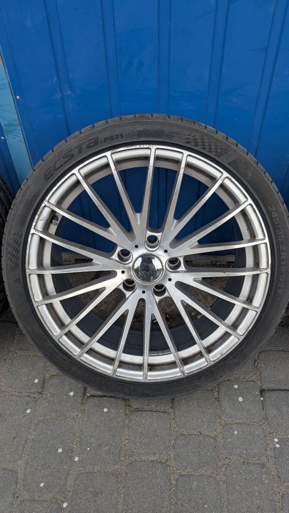 Felgi Barotelli 19  z oponami Kumho do E60
