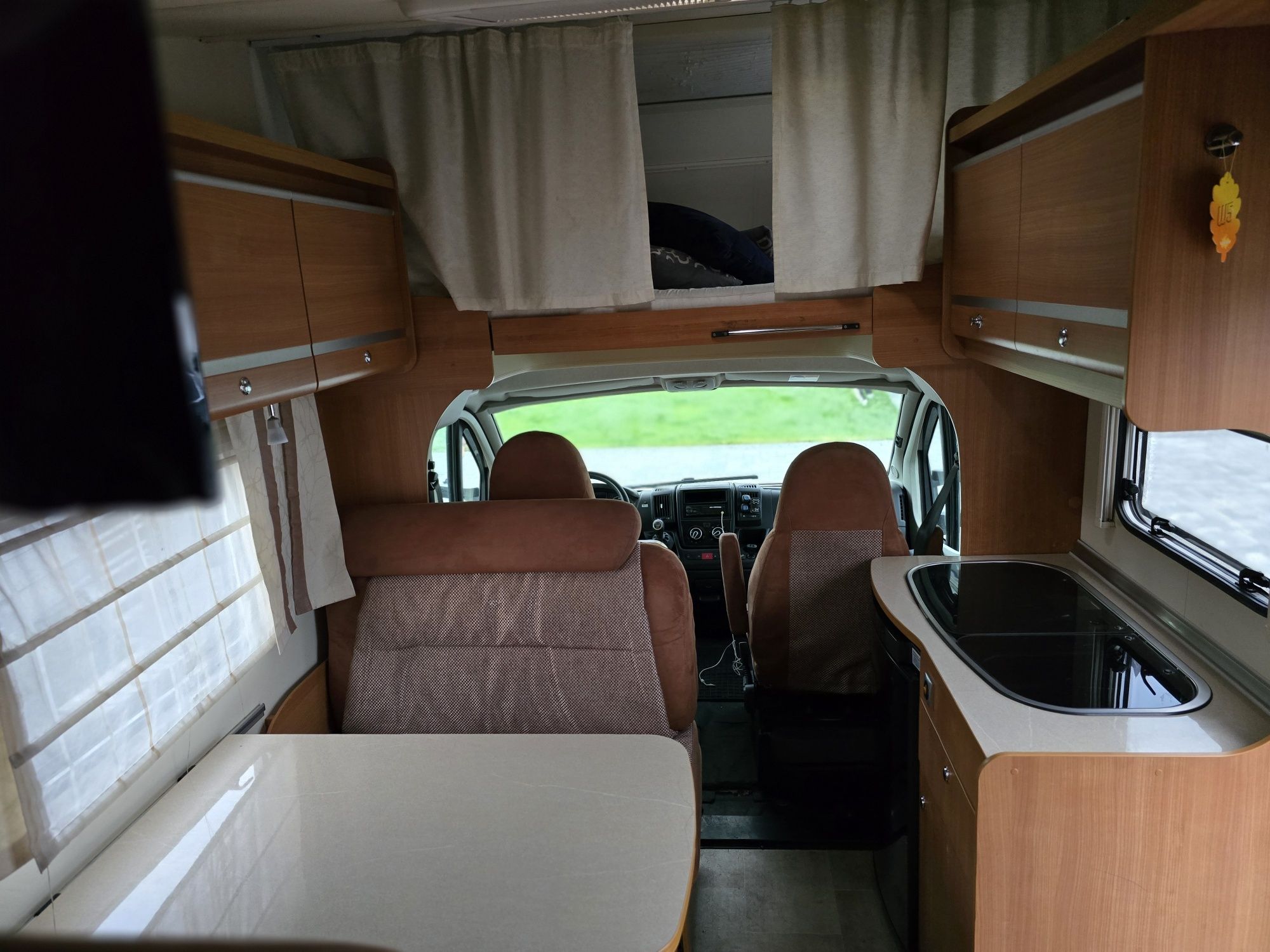 Camper na wynajem