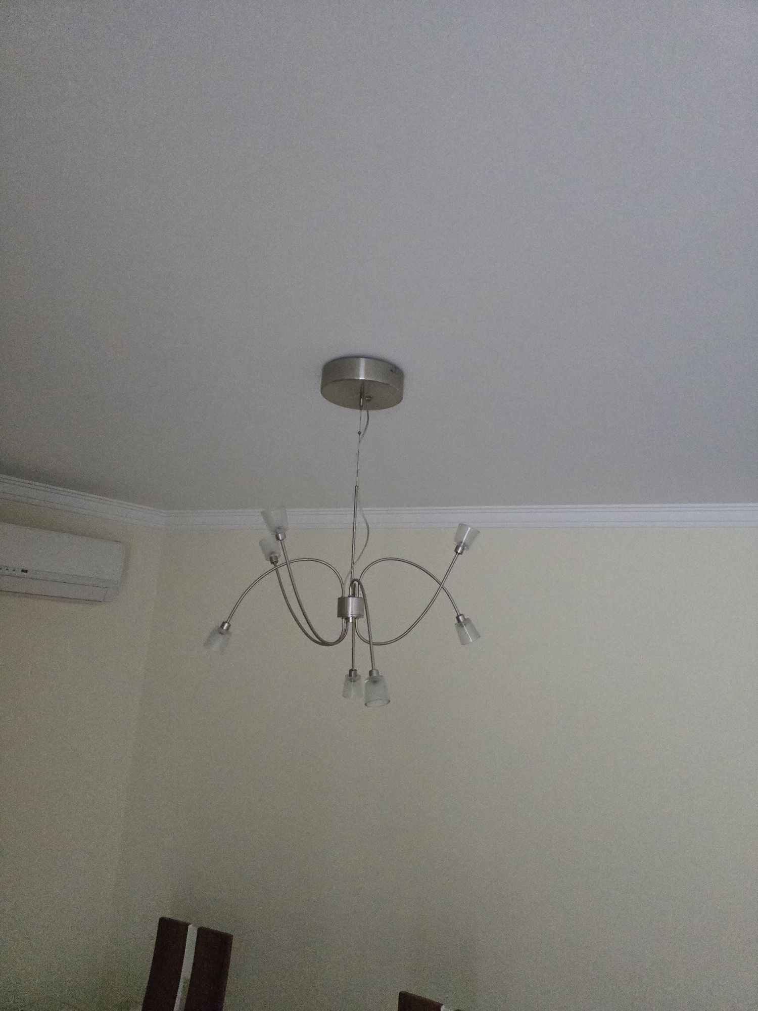Candeeiros sala como novos.
