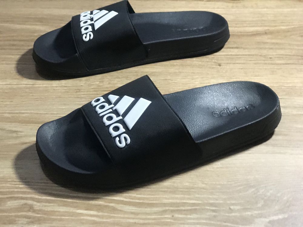 ADIDAS Шльопанці adilette 288022 Cиній ціна від 890-1290 грн.